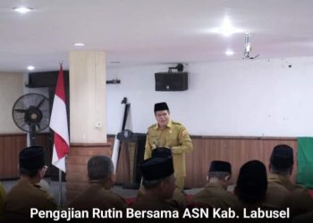 Pesan Wabup saat Pengajian Rutin lingkungan Pemkab Labusel ASN Untuk Meningkatkan Imam dan Taqwa