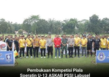 Bupati Membukaan Kompetisi Piala Soeratin U-13 ASKAB PSSI Labusel