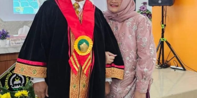 Dua Advokat Ferari Raih Gelar Doktor di Unissula Semarang