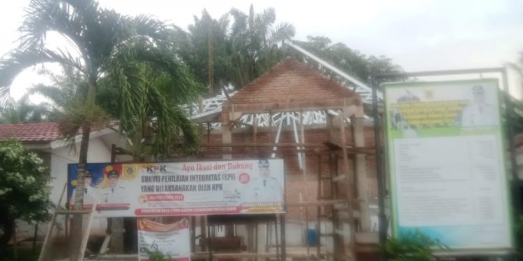 Proyek Pekerjaan Rehabillitasi Gedung Aula Kantor Desa Ujung Gading Baru Sei Kanan Dipertanyakan