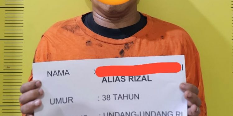 Pengedar Narkoba di Desa Asam Jawa Ditangkap, Lukai Anggota Polisi Saat Penangkapan