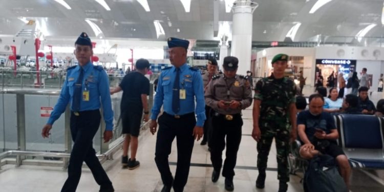 Polsek Bandara Kualanamu Laksanakan Patroli Dan Sampaikan Himbauan Kamtibmas