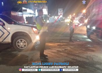Satlantas Polres Labusel Intensifkan Patroli Blue Light untuk Cegah Kejahatan Jalanan