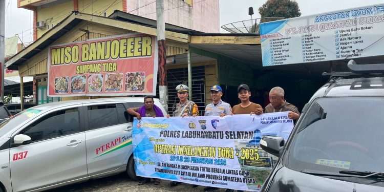 Satlantas Polres Labusel Sosialisasikan Keselamatan Angkutan Umum dalam Ops Keselamatan Toba 2025
