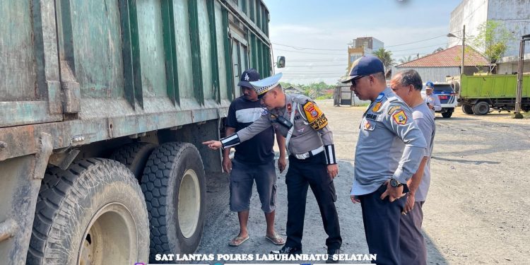 Satlantas Polres Labusel Gelar Ramp Check dalam Operasi Keselamatan Toba 2025