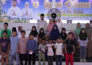 Bupati Labusel Fery Sahputra Gelar Buka Puasa Bersama dan Santunan Anak Yatim
