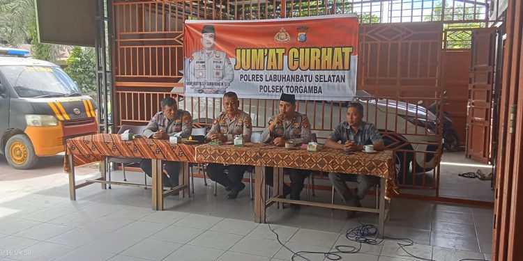Polres Labusel Gelar Ju’mat Curhat,warga keluhkan masalah Narkoba dan Pencurian Buah Sawit