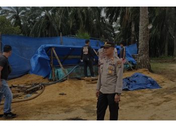 Polsek Torgamba dan Unit II Sat Reskrim Polres Labuhanbatu Selatan melakukan penyelidikan Dugaan Tindak Pidana Kencing CPO di Desa Aek Batu