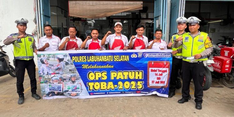 Satlantas Polres Labusel Gencar Laksanakan Dikmas Lantas, Sasar Showroom, Masyarakat, dan Radio Lokal dalam Operasi Patuh Toba 2025