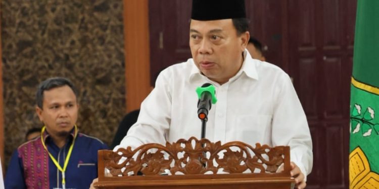 Wakil Bupati Jafar Syahbuddin Ritonga Sambut Hangat Jamaah Haji Asal Tapsel Tiba Kembali di Tanah Air
