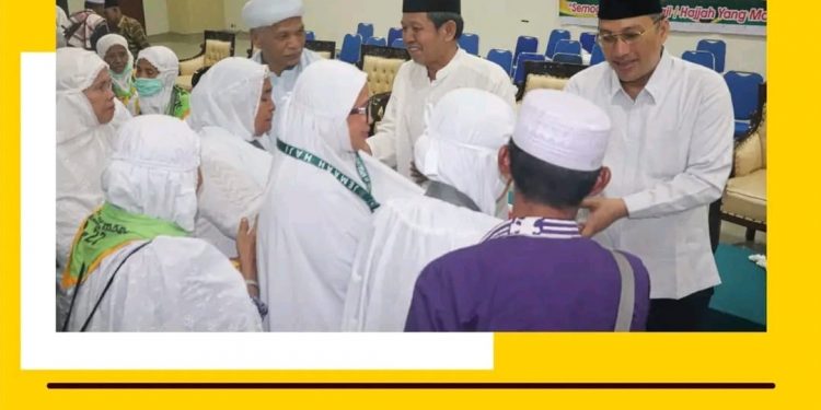 Wakil Bupati Paluta Sambut Kepulangan Jamaah Haji Kabupaten Padang Lawas Utara