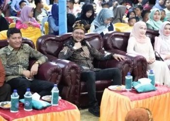 Bupati Labusel Hadiri Ruwatan dan Pagelaran Wayang Kulit di Desa Sukadame