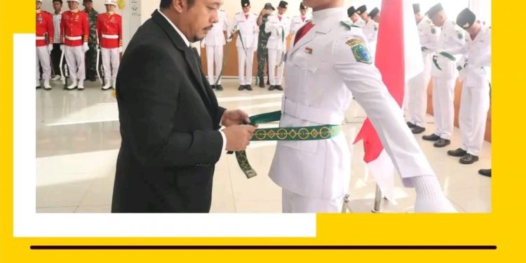 Jelang Peringatan HUT RI ke-80 Bupati Paluta Secara Resmi Kukuhkan Paskibraka Tahun 2025