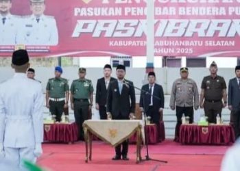 Bupati Labusel Kukuhkan 70 Paskibraka 2025: “Jadilah Generasi Teladan saat Sang Saka Merah Putih Dikibarkan”