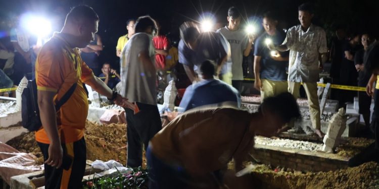 Kematian Misteri Pelajar 14 Tahun ,Polisi Bongkar Pemakaman Guna Selidiki Faktor Lainnya