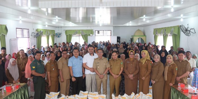 Sebanyak 18.844 Keluarga Penerima Manfaat di Kabupaten Tapsel Terima Bantuan Beras 20 Kg per Keluarga