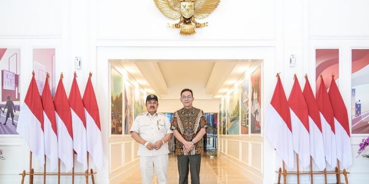 Bupati Tapsel Lakukan Pertemuan Dengan Menteri Pembangunan Nasional Kepala Bappenas
