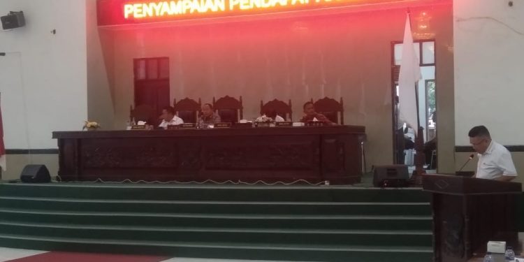 Penutupan Rapat Paripurna XI DPRD Pematangsiantar, Fraksi Golkar dan PDIP Kritik Keras Kepemimpinan Wali Kota