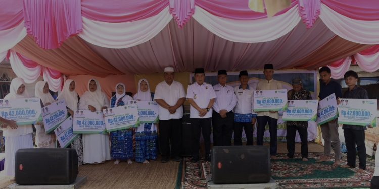 Wabup Tapsel Hadiri Safari Maulid Nabi Muhammad SAW 1447 H di Kecamatan Angkola Barat