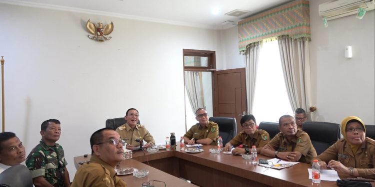 Bupati Tapsel Tegaskan Lahan APL di Konsesi TPL Clear and Clean