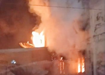 Kebakaran Hebat di Jalan Ahmad Yani Memakan Satu Korban