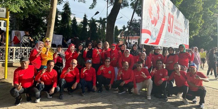 Keluarga Besar Cerita Siantar Dulu (CSD) Gelar Jalan Sehat Bersama Dan Touring Ke Pantai Paris Tiga Ras