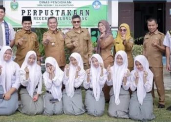 .Wabup Syahdian Purba Pimpin Upacara di SMA Negeri 1 Silangkitang,Berpesan Hindari Bahaya Narkoba