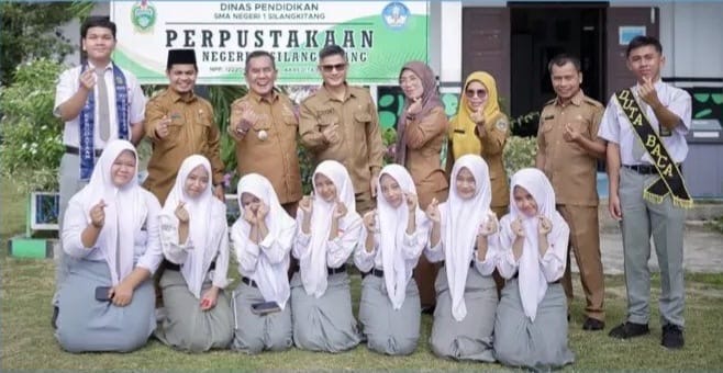 .Wabup Syahdian Purba Pimpin Upacara di SMA Negeri 1 Silangkitang,Berpesan Hindari Bahaya Narkoba