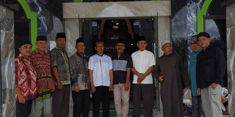 Cerita Siantar Dulu (CSD) Kembali Laksanakan Jumat Barokah di Mesjid At-Taqwa Kabupaten Simalungun