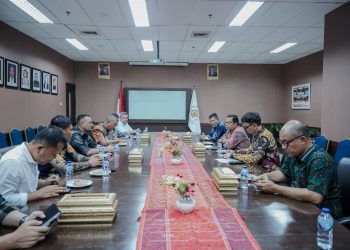 Bupati Labusel Fery Sahputra Silaturahmi dan Koordinasi dengan BPK RI Sumut