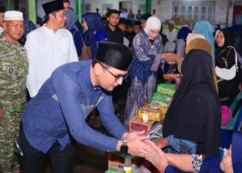 Bupati Labusel Fery Sahputra Simatupang Tutup Rangkaian Safari Ramadhan Malam Ke-25 di Sungai Kanan