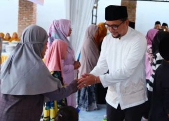 Bupati Fery Berpesan Saat Safari Ramadhan Di Desa Perkebunan Teluk Panji: Labusel Kampung Kita, Kita Bangun, Kita Jaga, Kita Rawat