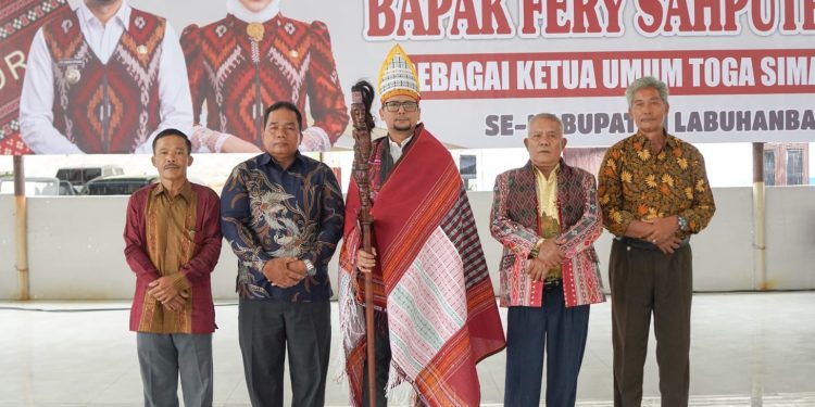 Bupati Labusel Fery Sahputra Simatupang Dikukuhkan sebagai Ketua Umum Toga Simatupang se-Labusel