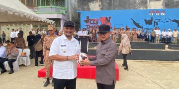 Bupati Armia Fahmi Dampingi Wakil Menteri Dalam Negeri Mimpin Apel Pelepasan Penutupan Penugasan Satgas IPDN