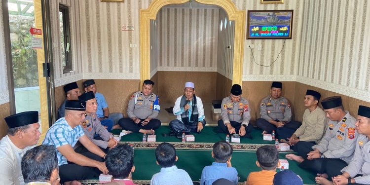 Binrohtal Polres Labusel Perkuat Iman dan Kesehatan Mental Personel, Kapolres: Pelayanan Humanis Berawal dari Hati yang Sehat