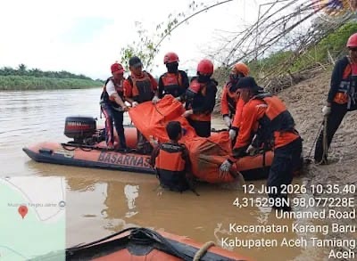 Tim Gabungan Polsek Karang Baru, Sar BPBD Dan Basarnas Berhasil Menemukan Orang Hanyut Di Perairan Sungai Kampung Banai