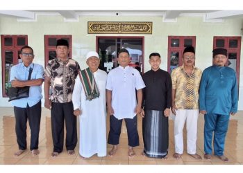 Cerita Siantar Dulu (CSD) Laksanakan Jumat Barokah di Masjid Al-Huda, Bagikan Nasi Kotak kepada Jemaah Usai Salat Jumat