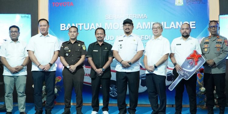 Bupati Aceh Tamiang : Bantuan 3 Unit Ambulans Jadi Suntikan Motivasi Besar Bagi Pelayanan Kesehatan
