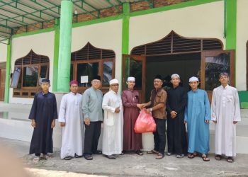 Cerita Siantar Dulu (CSD) Gelar Jumat Barokah di Masjid Pesantren Darussalam Lorong 20 Pematangsiantar