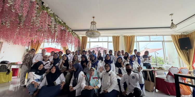Pererat Silaturahmi, ILUNI SMP Negeri 2 Pematangsiantar Gelar Arisan Bulanan di Cafe Rumah Kaca