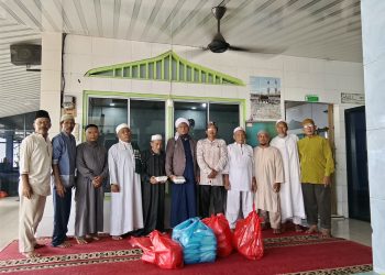 CSD Gelar Jumat Barokah di Masjid Assalam Simalungun, Bagikan Nasi Kotak kepada Jemaah