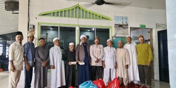 CSD Gelar Jumat Barokah di Masjid Assalam Simalungun, Bagikan Nasi Kotak kepada Jemaah